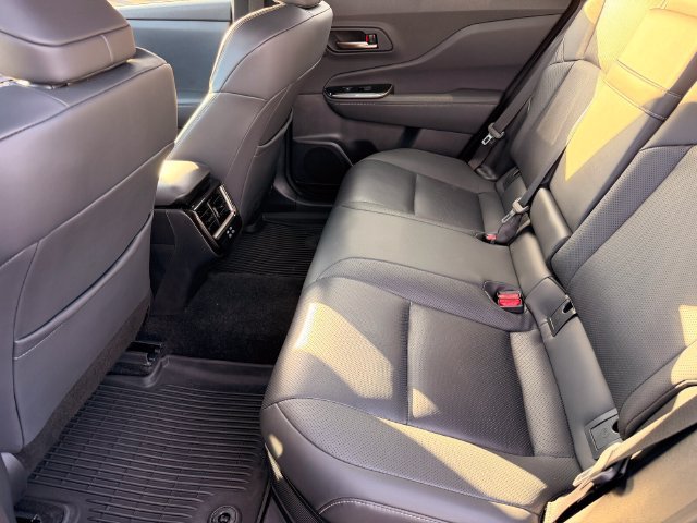 Used 2025 Toyota Crown Signia w/ Advanced Technology Package AWD/4WD image 27