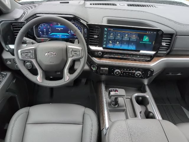 New 2026 Chevrolet Silverado 1500 RST w/ Rally Edition AWD/4WD image 4
