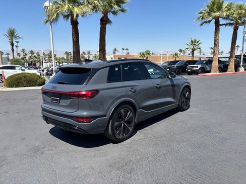 Used 2025 Audi SQ6 e-tron Prestige w/ Black Edition One AWD/4WD image 5