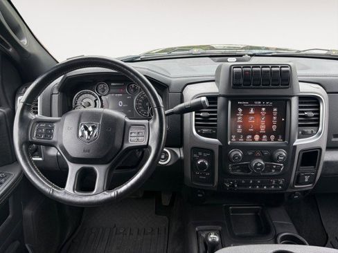 Used 2017 RAM 2500 Power Wagon w/ Leather & Luxury Group AWD/4WD image 4
