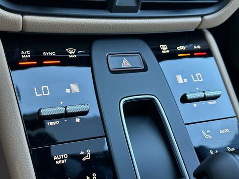 New 2026 Porsche Macan S AWD/4WD image 24