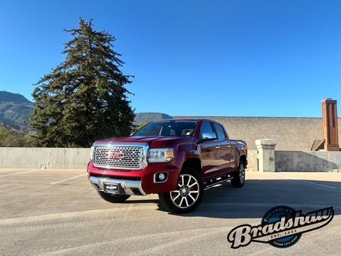 Used 2019 GMC Canyon Denali AWD/4WD image 1