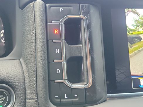 Used 2022 GMC Yukon Denali AWD/4WD image 31