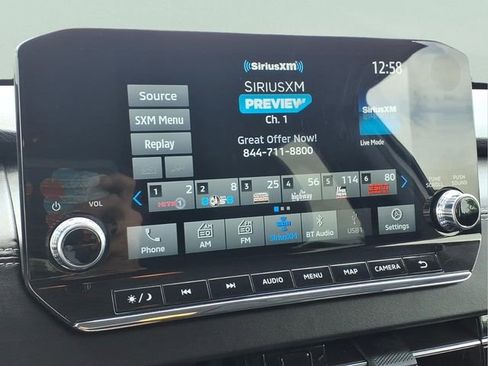 Used 2024 Mitsubishi Outlander AWD image 5