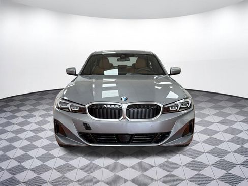 Used 2025 BMW 330i xDrive Sedan w/ Premium Package AWD/4WD image 6