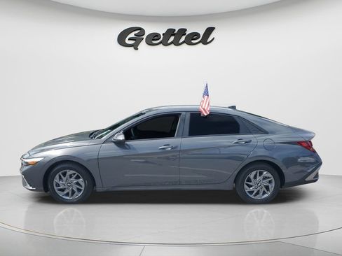 Certified 2024 Hyundai Elantra SEL FWD image 8