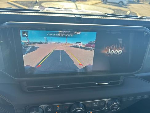 New 2026 Jeep Gladiator Rubicon w/ Safety Group image 57