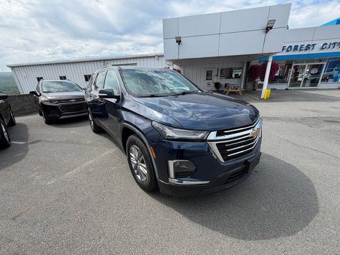 Used 2023 Chevrolet Traverse LT AWD/4WD image 7