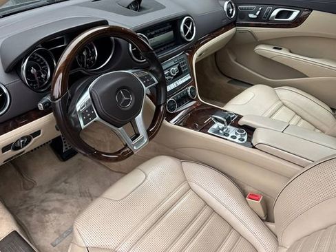 Used 2015 Mercedes-Benz SL 63 AMG image 15