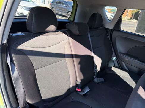 Used 2016 Kia Soul image 24