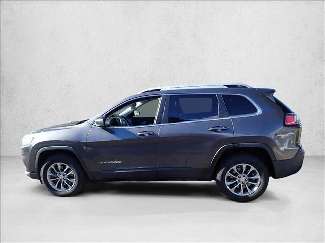 Used 2019 Jeep Cherokee Latitude Plus w/ Comfort/Convenience Group AWD/4WD image 2