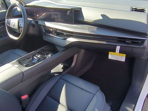 New 2025 Nissan Murano SV image 39