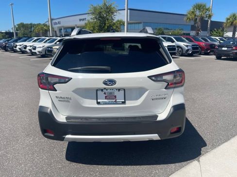 Certified 2023 Subaru Outback Touring XT AWD/4WD image 6