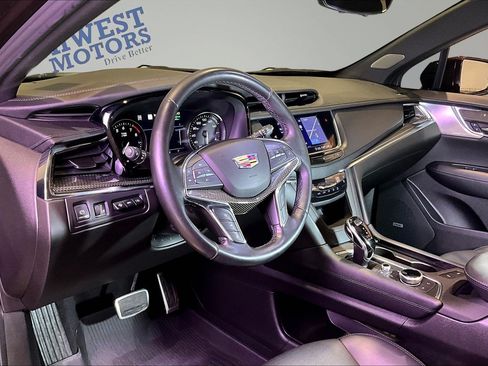 Used 2020 Cadillac XT5 Sportv AWD/4WD image 17