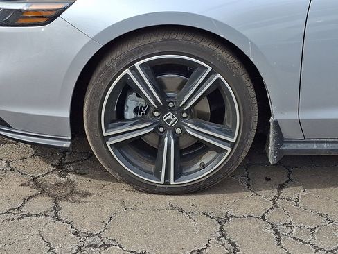 Certified 2025 Honda Accord Sport image 11