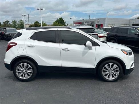 Used 2019 Buick Encore Preferred FWD image 2