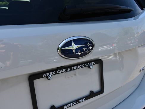 Used 2020 Subaru Forester Premium image 30