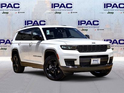 Used 2023 Jeep Grand Cherokee L Laredo