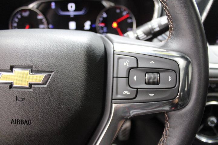 Used 2022 Chevrolet Blazer Premier w/ Enhanced Convenience Package AWD/4WD image 40