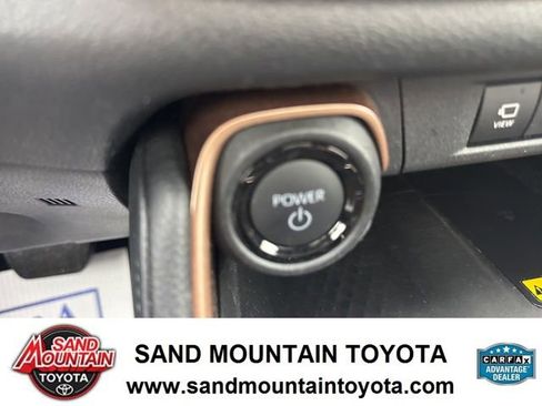 Used 2024 Toyota Grand Highlander MAX Platinum image 19