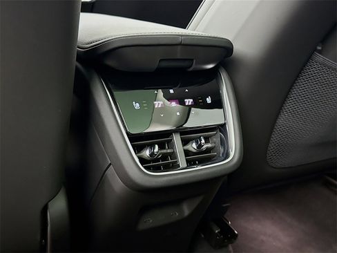 New 2025 Volvo EX90 Ultra image 26