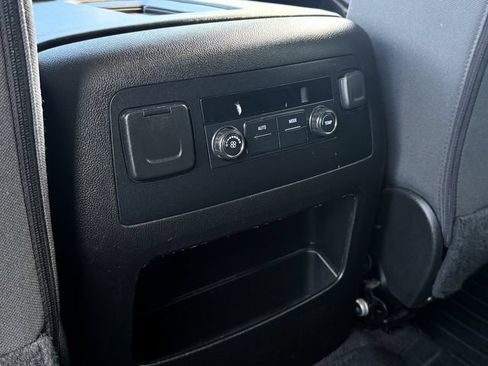 Used 2016 Chevrolet Tahoe LS w/ Enhanced Driver Alert Package RWD image 16