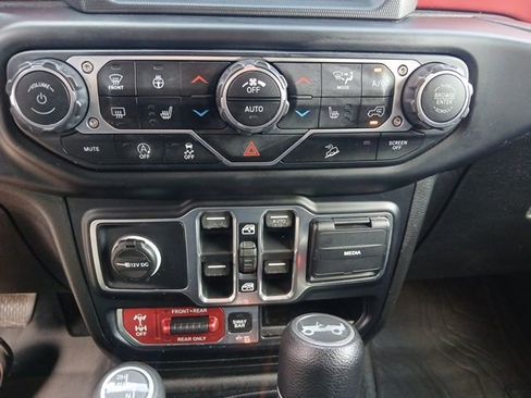 Used 2019 Jeep Wrangler Unlimited Rubicon image 58