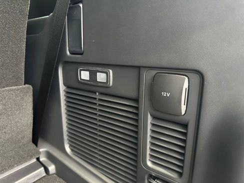 New 2025 Ford Expedition Active image 24