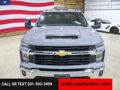 Used 2024 Chevrolet Silverado 2500 LT w/ Convenience Package image 56