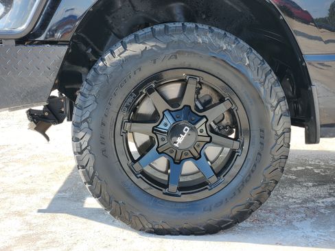 Used 2019 RAM 1500 Big Horn AWD/4WD image 13