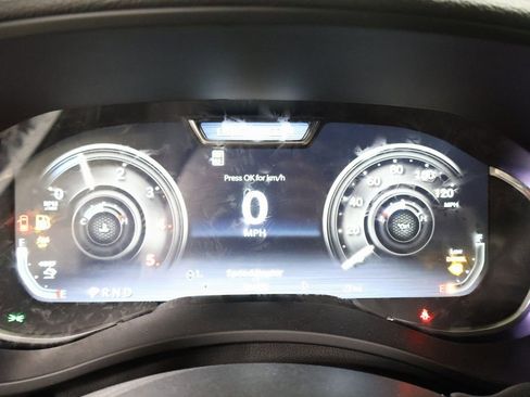 New 2025 RAM 2500 Laramie w/ Towing Technology Group image 34