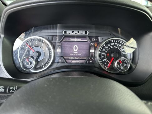 Used 2021 RAM 1500 Big Horn AWD/4WD image 11