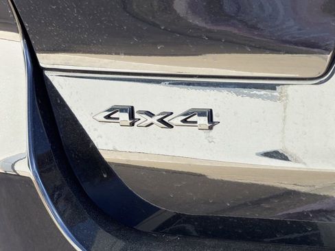 New 2025 Jeep Grand Cherokee L Altitude image 9