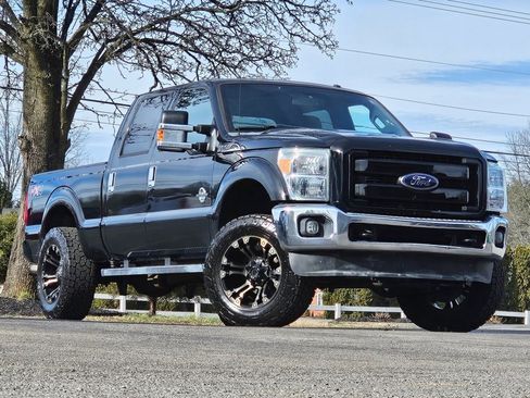 Used 2013 Ford F250 Lariat w/ Lariat Ultimate Pkg image 1