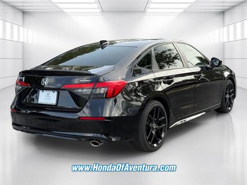 Certified 2024 Honda Civic Sport image 5