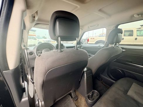 Used 2016 Jeep Patriot Sport w/ Power Value Group FWD image 17