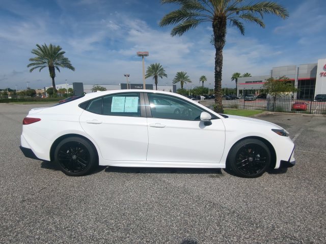 Certified 2026 Toyota Camry SE FWD image 3