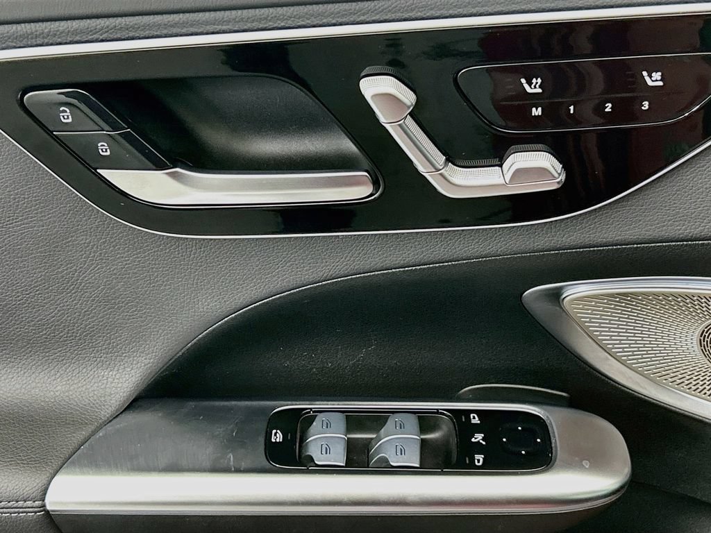 Certified 2026 Mercedes-Benz C 300 Sedan image 22