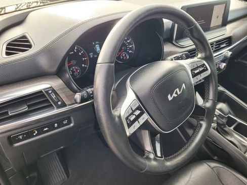Used 2022 Kia Telluride EX w/ EX Premium Package image 24