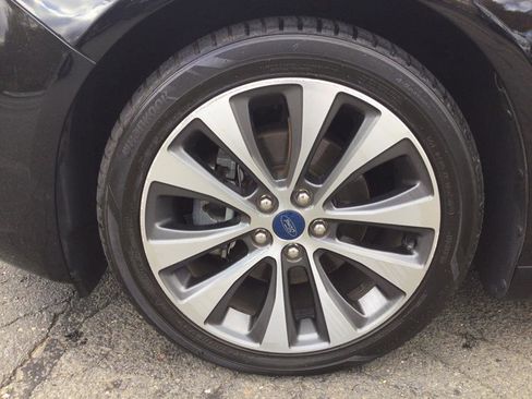 Used 2020 Ford Fusion SE image 24