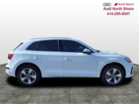 Used 2023 Audi Q5 2.0T Premium Plus w/ Premium Plus Package image 3