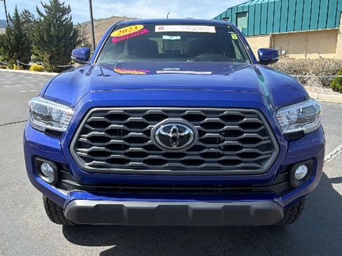 Certified 2023 Toyota Tacoma TRD Off-Road w/ Technology Package AWD/4WD image 8
