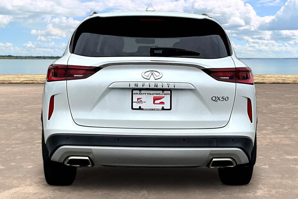 Used 2023 INFINITI QX50 Luxe FWD image 5