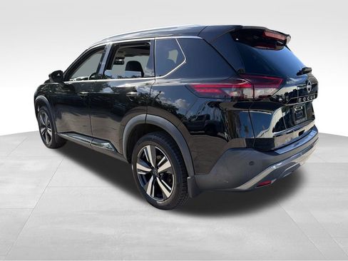 Used 2022 Nissan Rogue SL w/ SL Premium Package FWD image 5