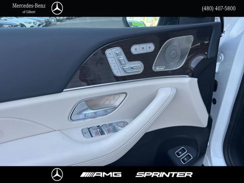 New 2026 Mercedes-Benz GLE 450e 4MATIC image 13