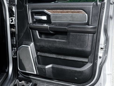 Used 2021 RAM 3500 Laramie image 48