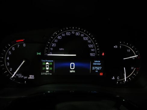 Used 2019 Cadillac XT5 FWD image 16