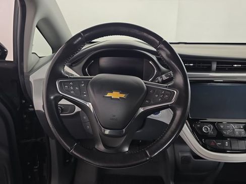 Used 2019 Chevrolet Bolt Premier w/ Infotainment Package FWD image 13