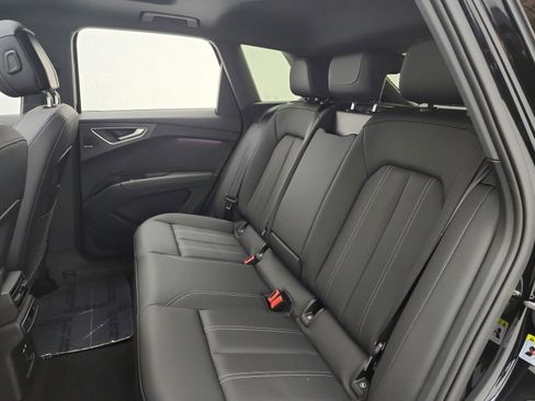 Used 2024 Audi Q4 e-tron Prestige w/ Black Optic Package image 20