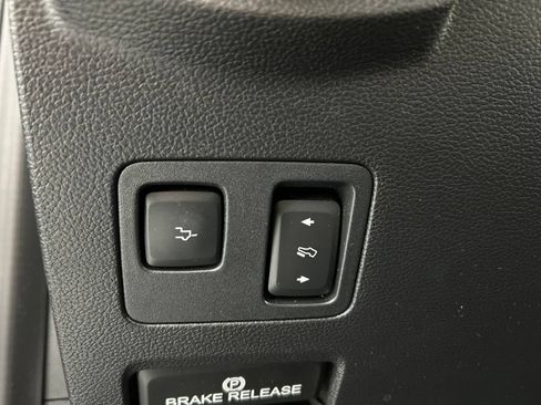 Used 2021 Ford F450 Lariat w/ Lariat Ultimate Package AWD/4WD image 14
